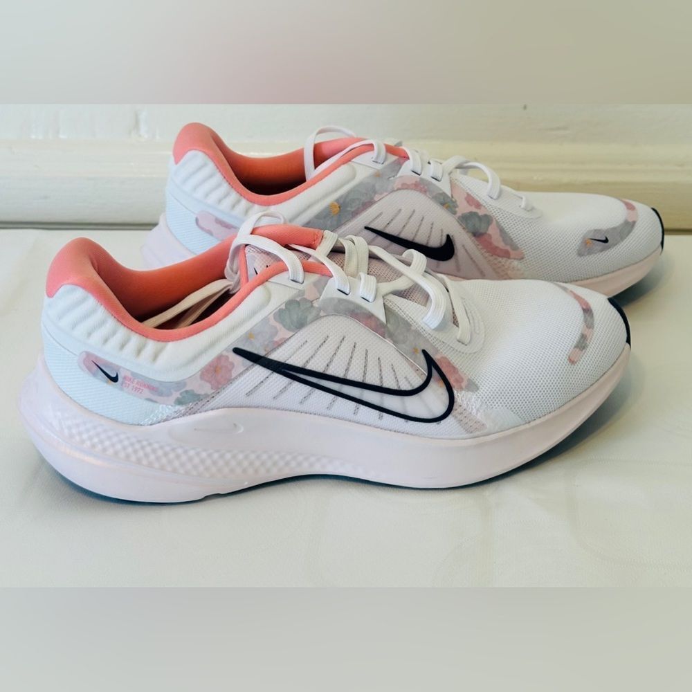 Nike Women’s Quest 5 Premium Road Running sneakers size 7,5 new - Picture 7 of 13